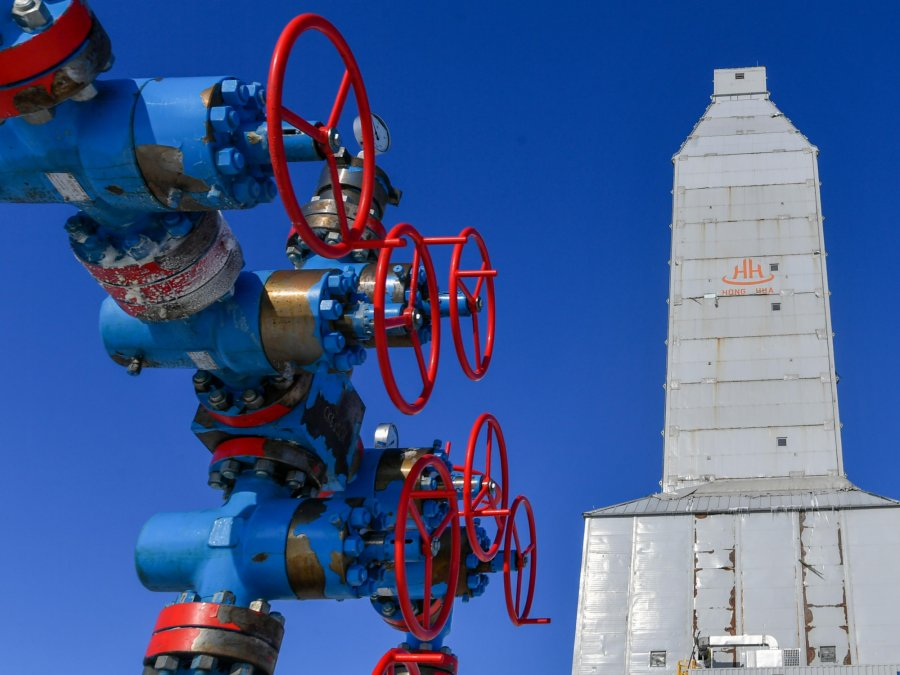 Russia Imposes Helium Export Controls