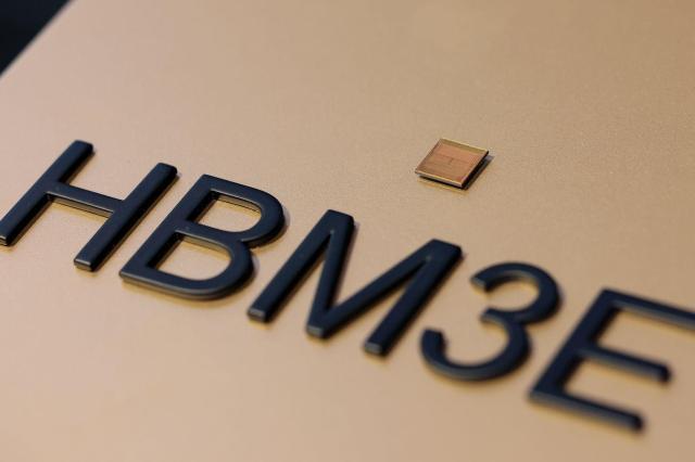 HBM Demand Surge Propels SK Hynix to Top of DRAM Market2.jpg